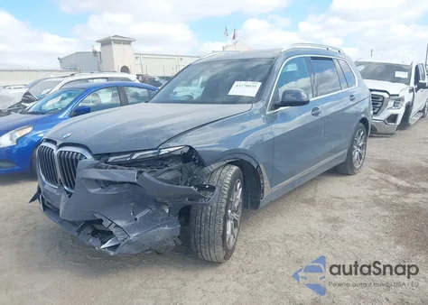 2023 BMW X7 xDrive40I z USA, uszkodzony, nr VIN 5UX23EM02P9R91424